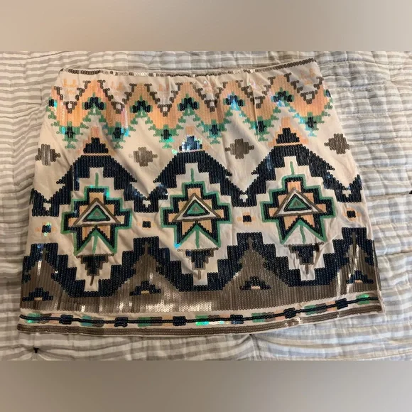 Express Sequin Mini Skirt - Picture 1 of 3